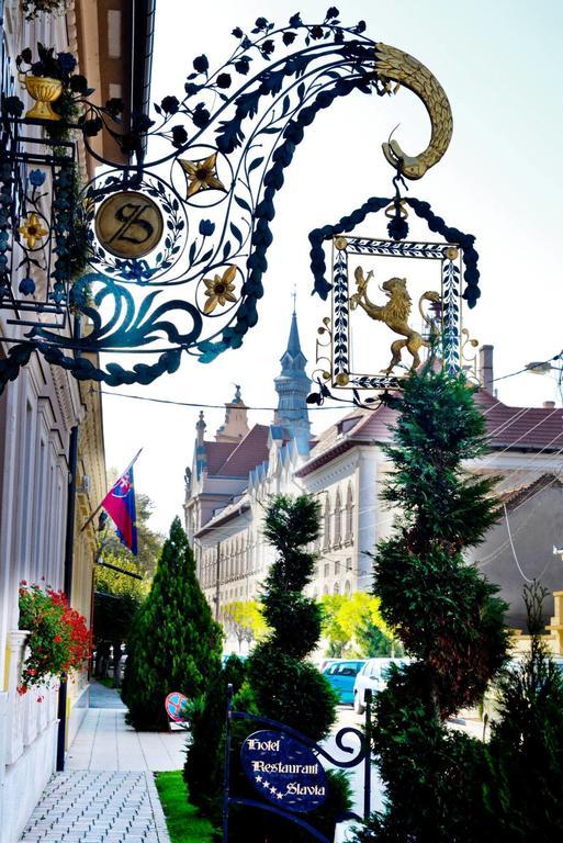 Hotel Slavia Salonta Esterno foto
